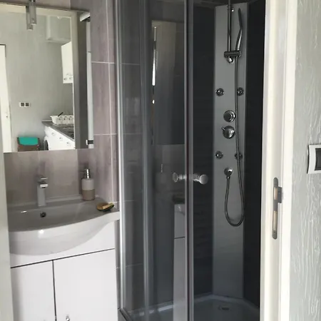 Beautiful Quiet With Garden Apartmán *